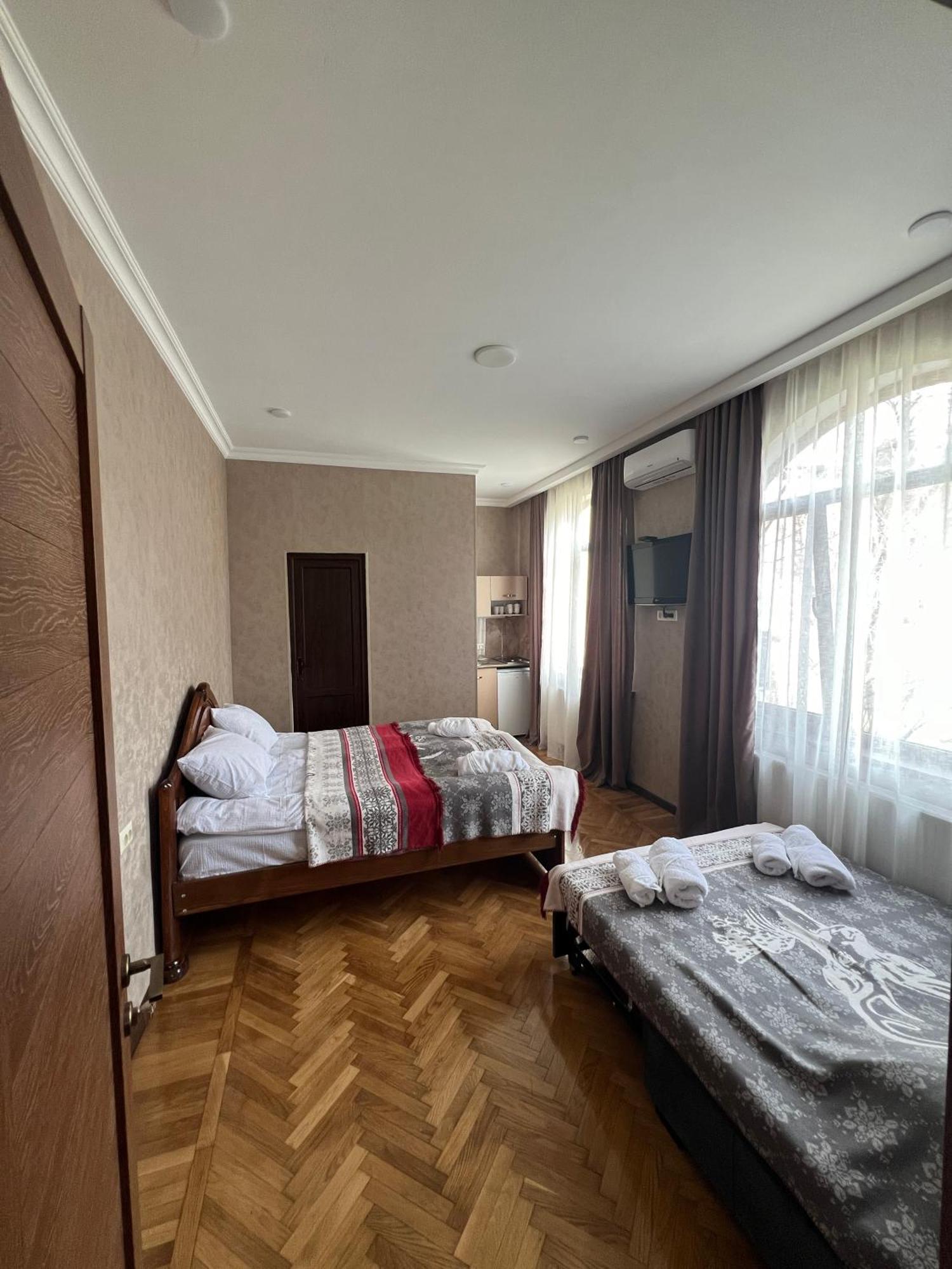 קאחתי Shota'S Guest House מראה חיצוני תמונה
